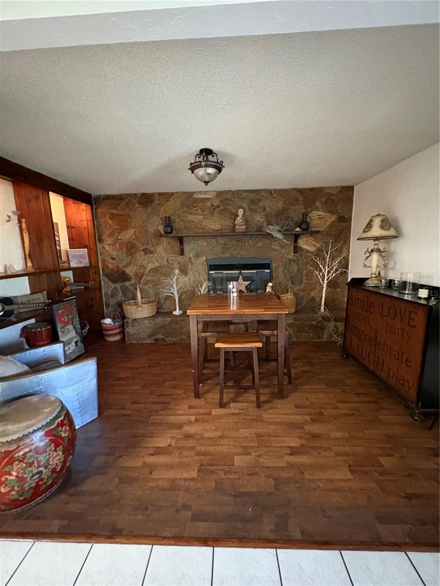 Image 11 of 39 For 6164 97th Terrace N