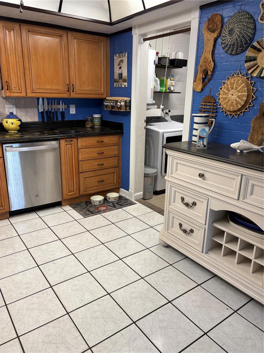 Image 14 of 39 For 6164 97th Terrace N