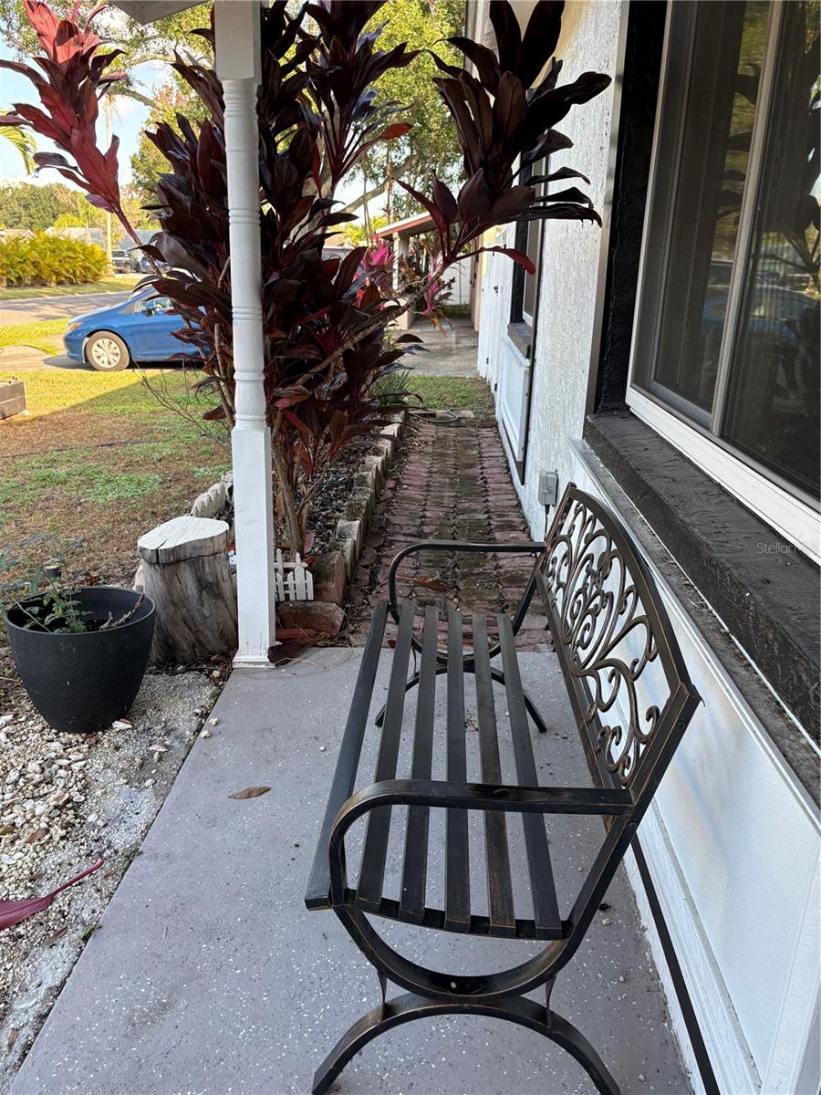 Image 19 of 39 For 6164 97th Terrace N