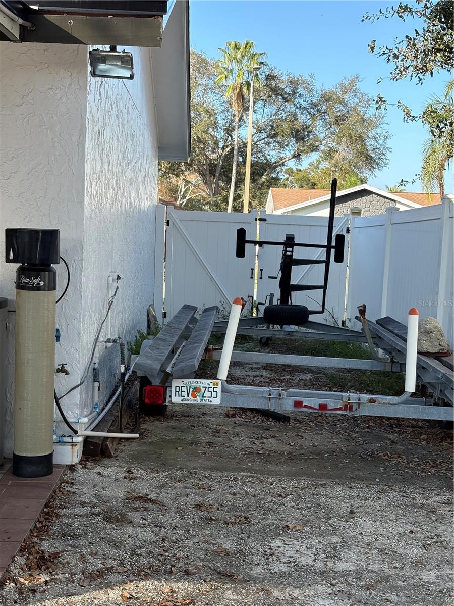 Image 27 of 39 For 6164 97th Terrace N