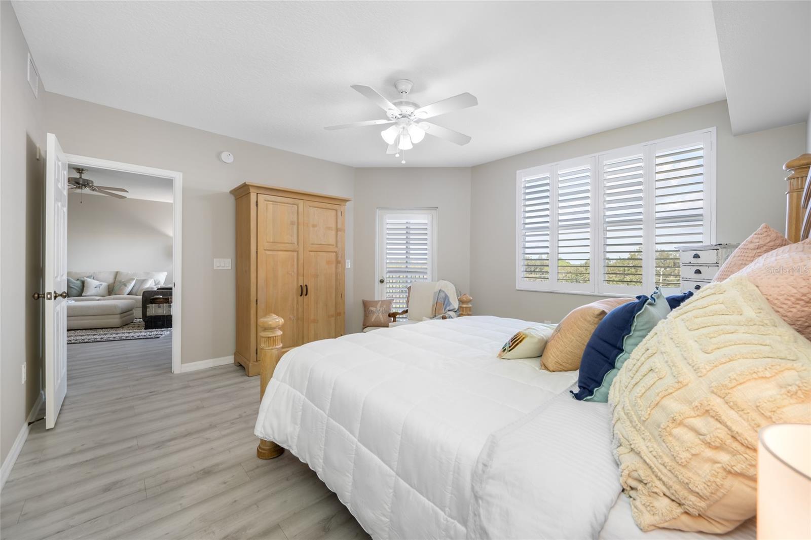 Image 25 of 46 For 960 Starkey Road 5504