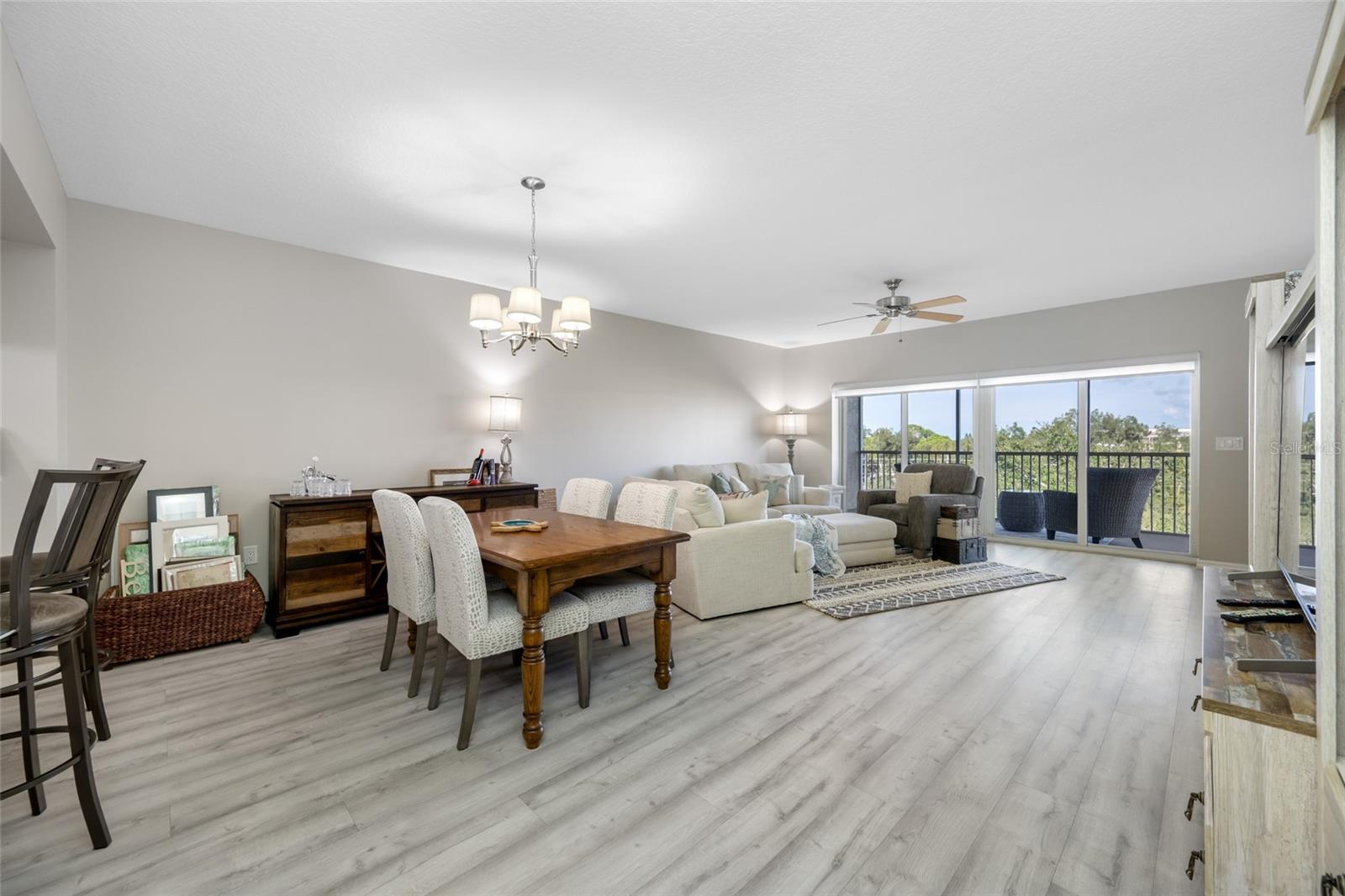 Image 32 of 46 For 960 Starkey Road 5504