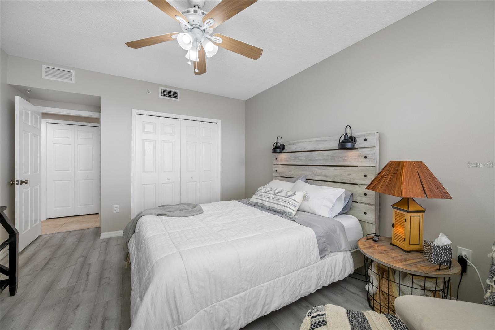 Image 40 of 46 For 960 Starkey Road 5504