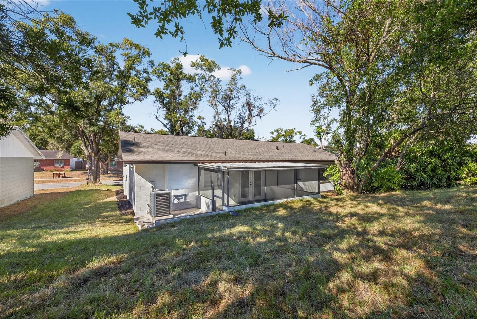 Image 23 of 30 For 1116 Sagamore Drive