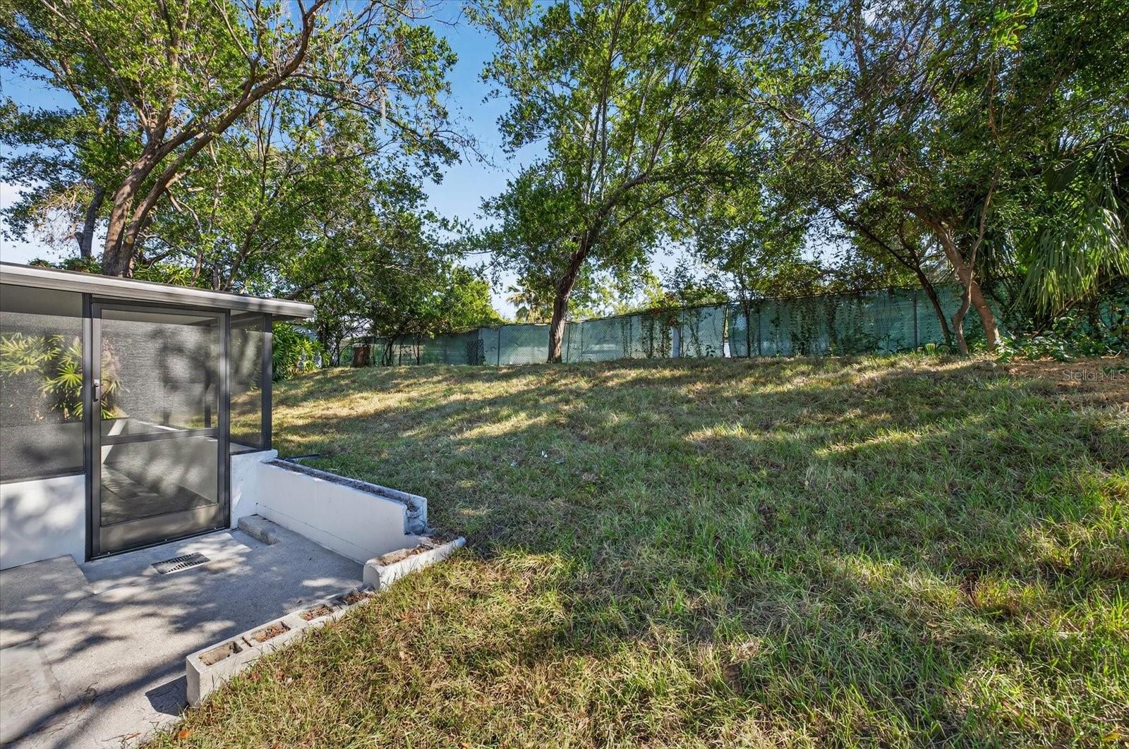 Image 24 of 30 For 1116 Sagamore Drive