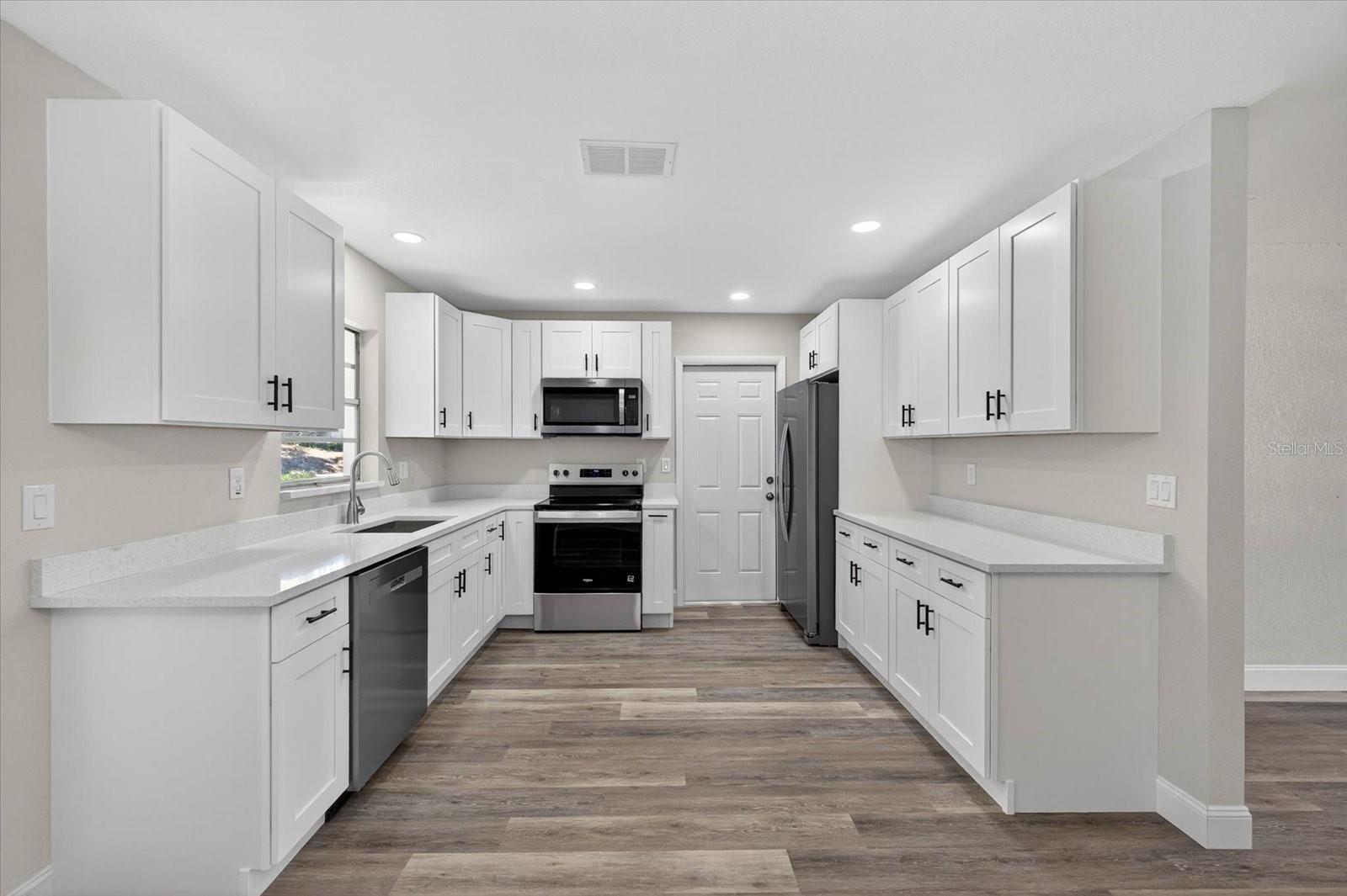 Image 9 of 30 For 1116 Sagamore Drive