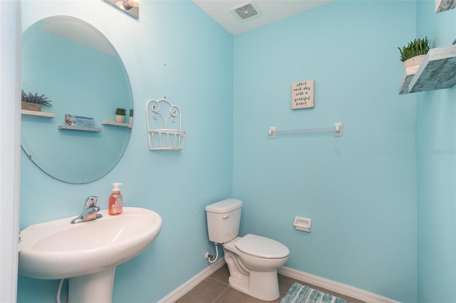 Image 10 of 35 For 335 Gris Sky Lane