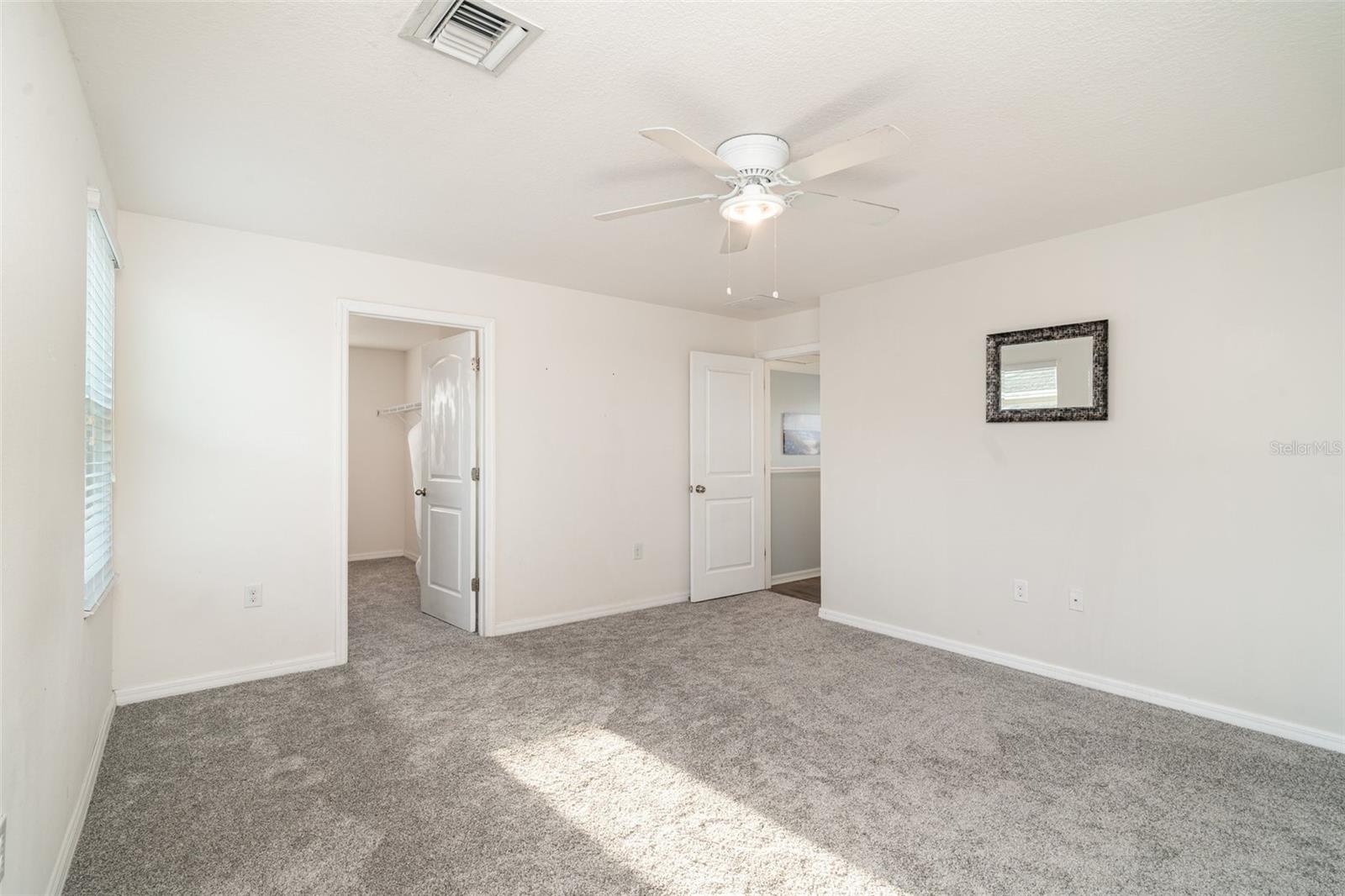 Image 13 of 35 For 335 Gris Sky Lane