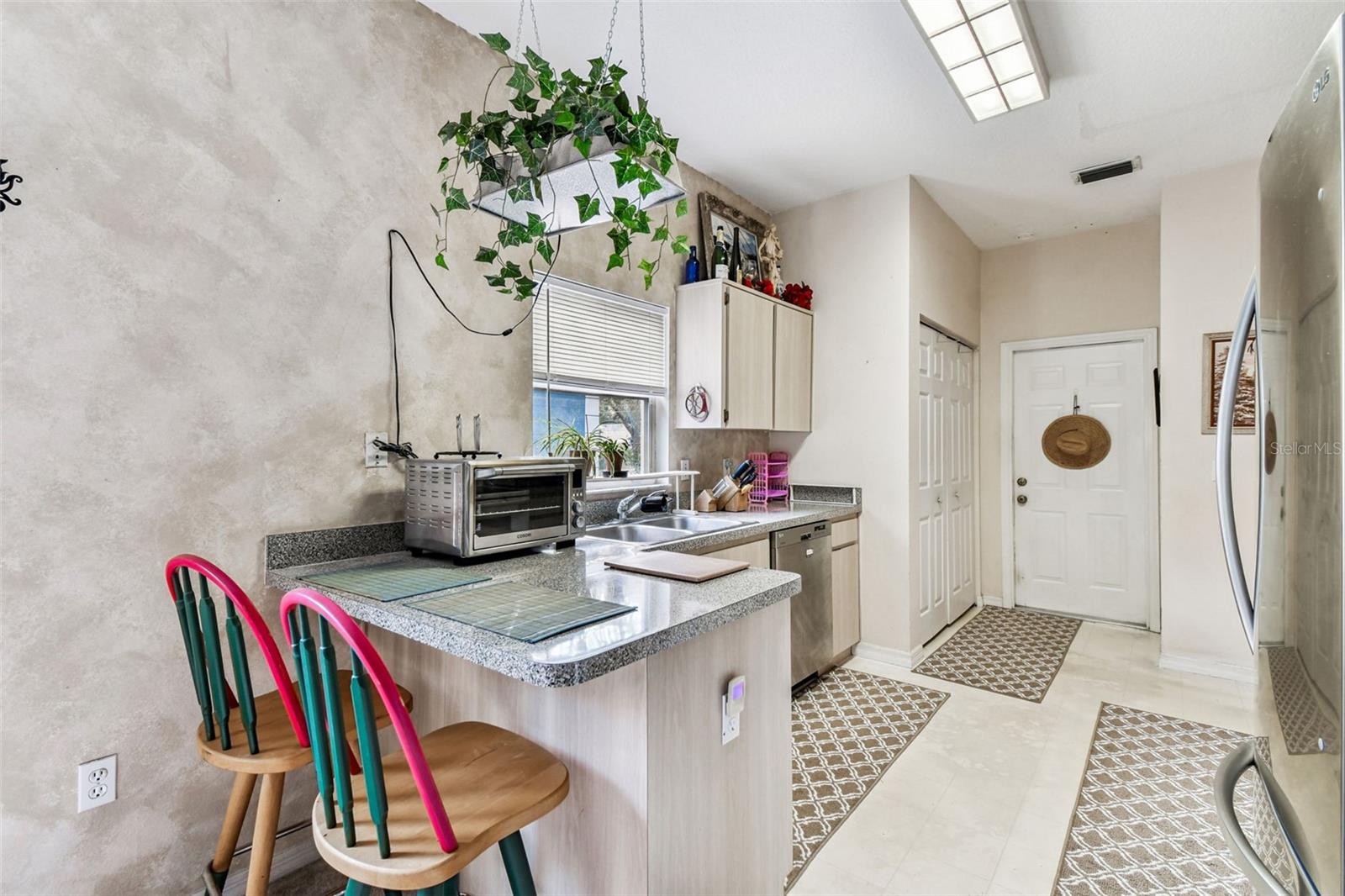 Image 10 of 29 For 8127 Packwood Avenue