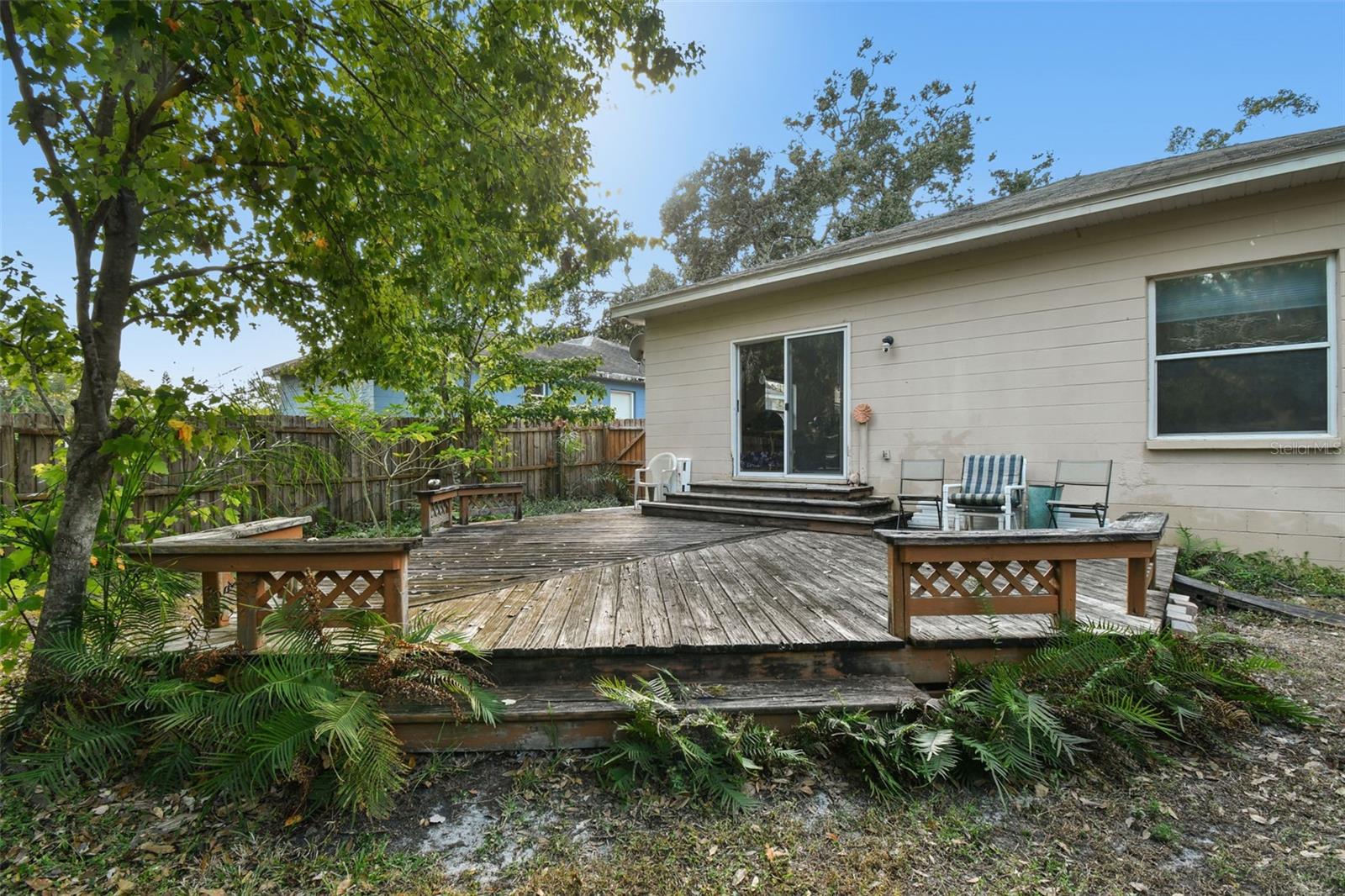 Image 23 of 29 For 8127 Packwood Avenue