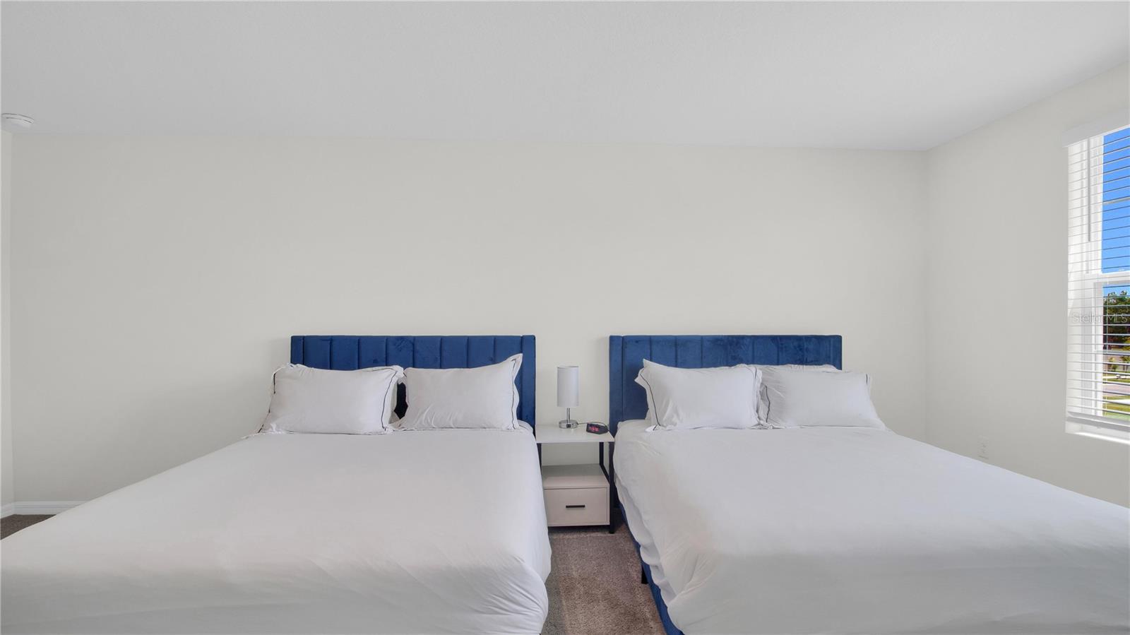 Image 10 of 30 For 5440 Logan Cave Avenue