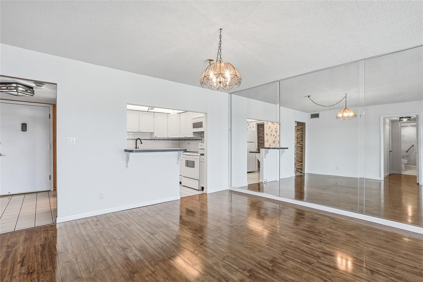 Image 10 of 32 For 420 64th Avenue 307