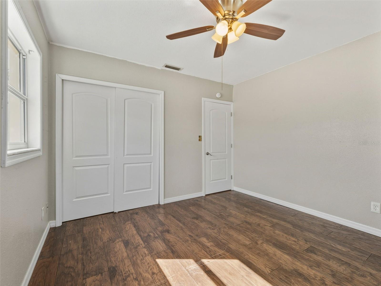 Image 14 of 25 For 9891 52nd Street N