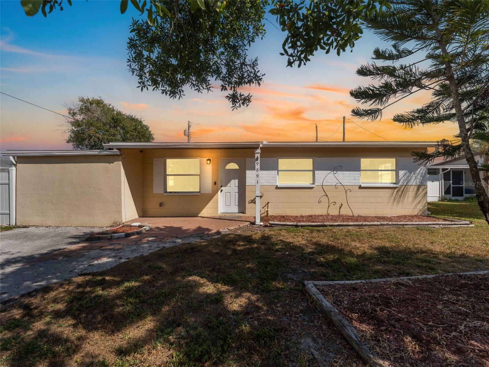 Image 2 of 25 For 9891 52nd Street N