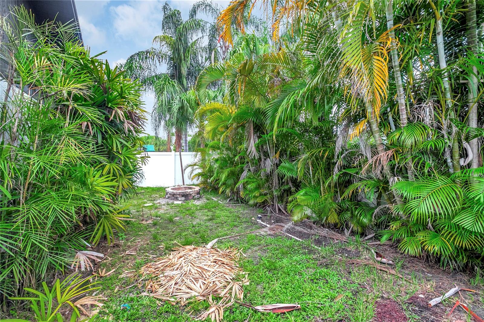 Image 47 of 53 For 8635 Chadwick Drive