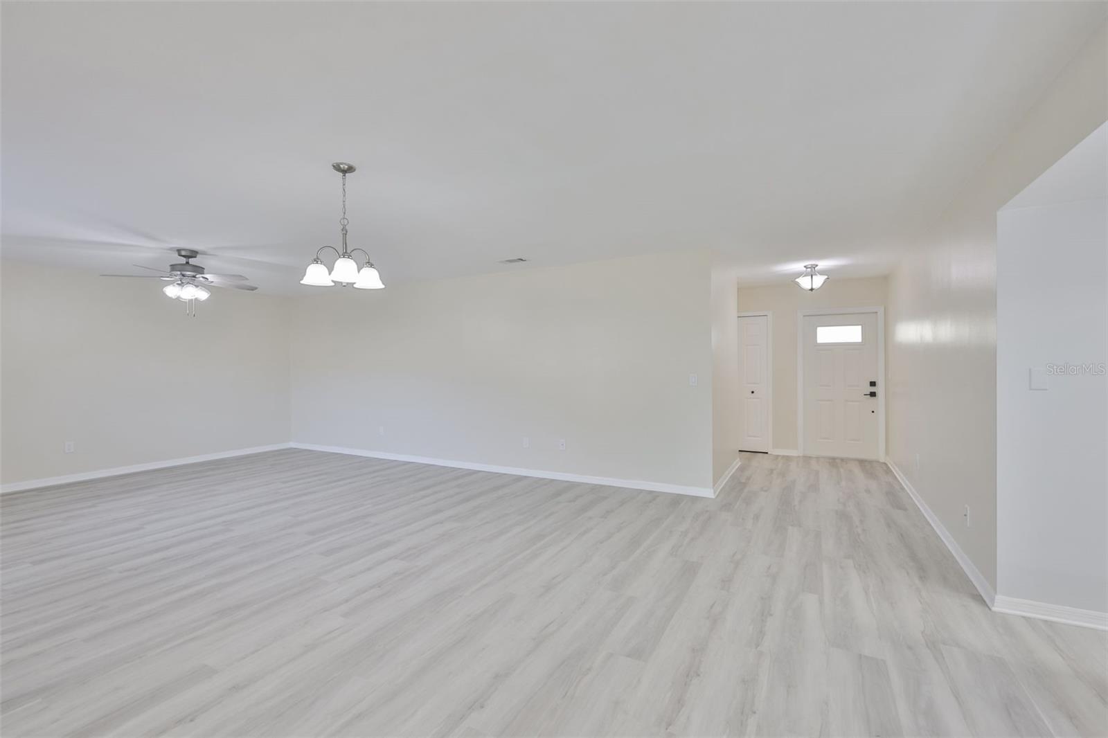 Image 14 of 98 For 1218 Haddington Circle 74