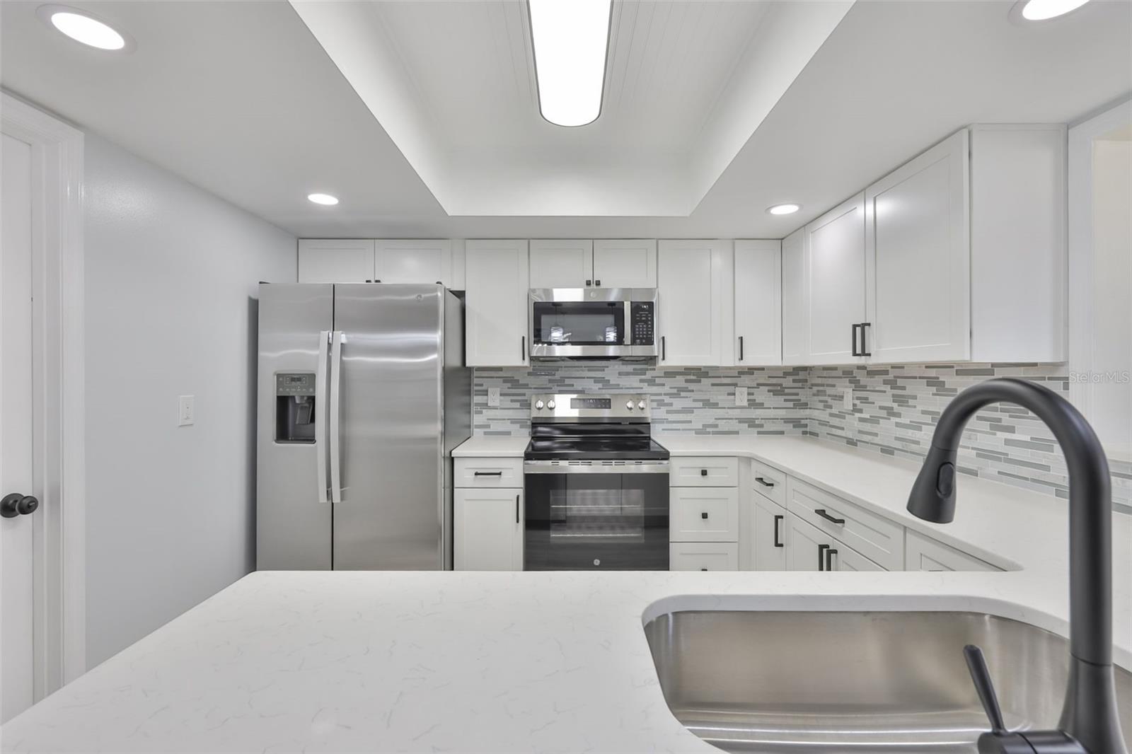 Image 16 of 98 For 1218 Haddington Circle 74