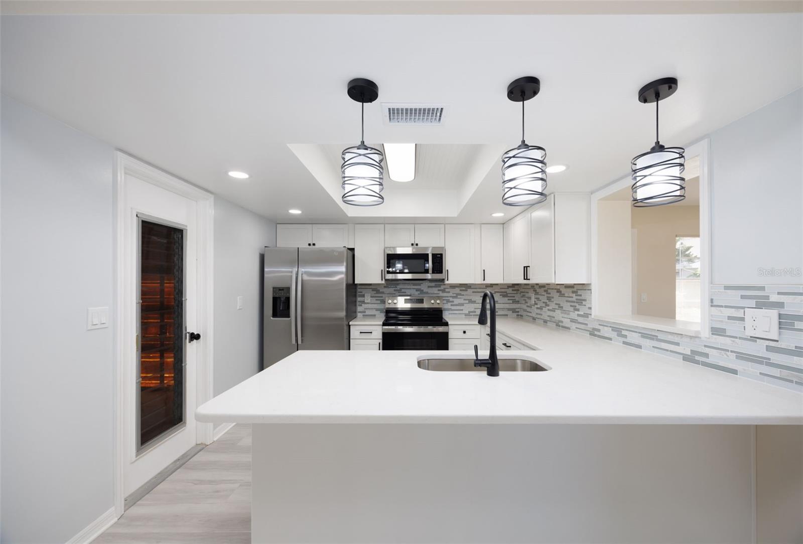 Image 17 of 98 For 1218 Haddington Circle 74