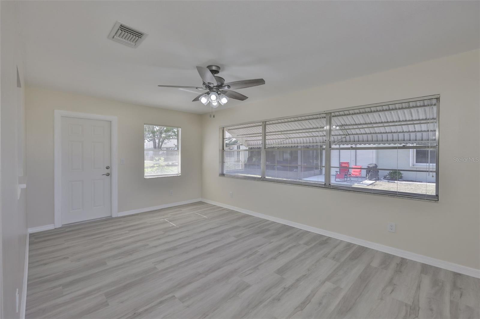 Image 20 of 98 For 1218 Haddington Circle 74