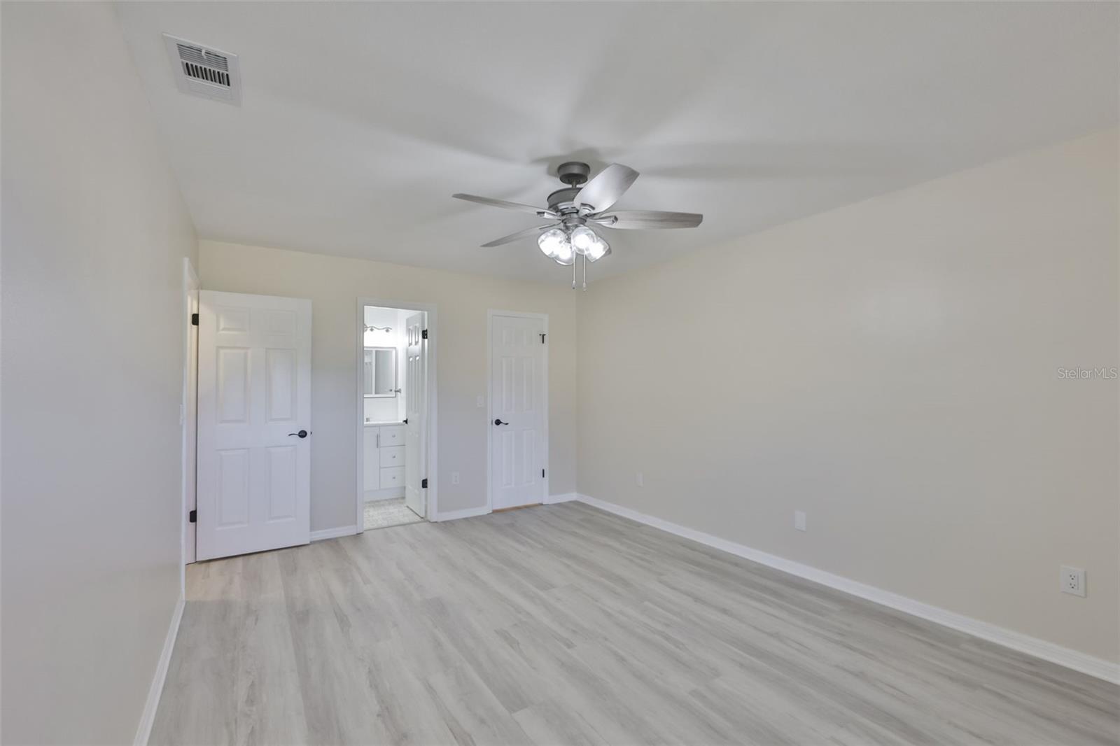 Image 29 of 98 For 1218 Haddington Circle 74