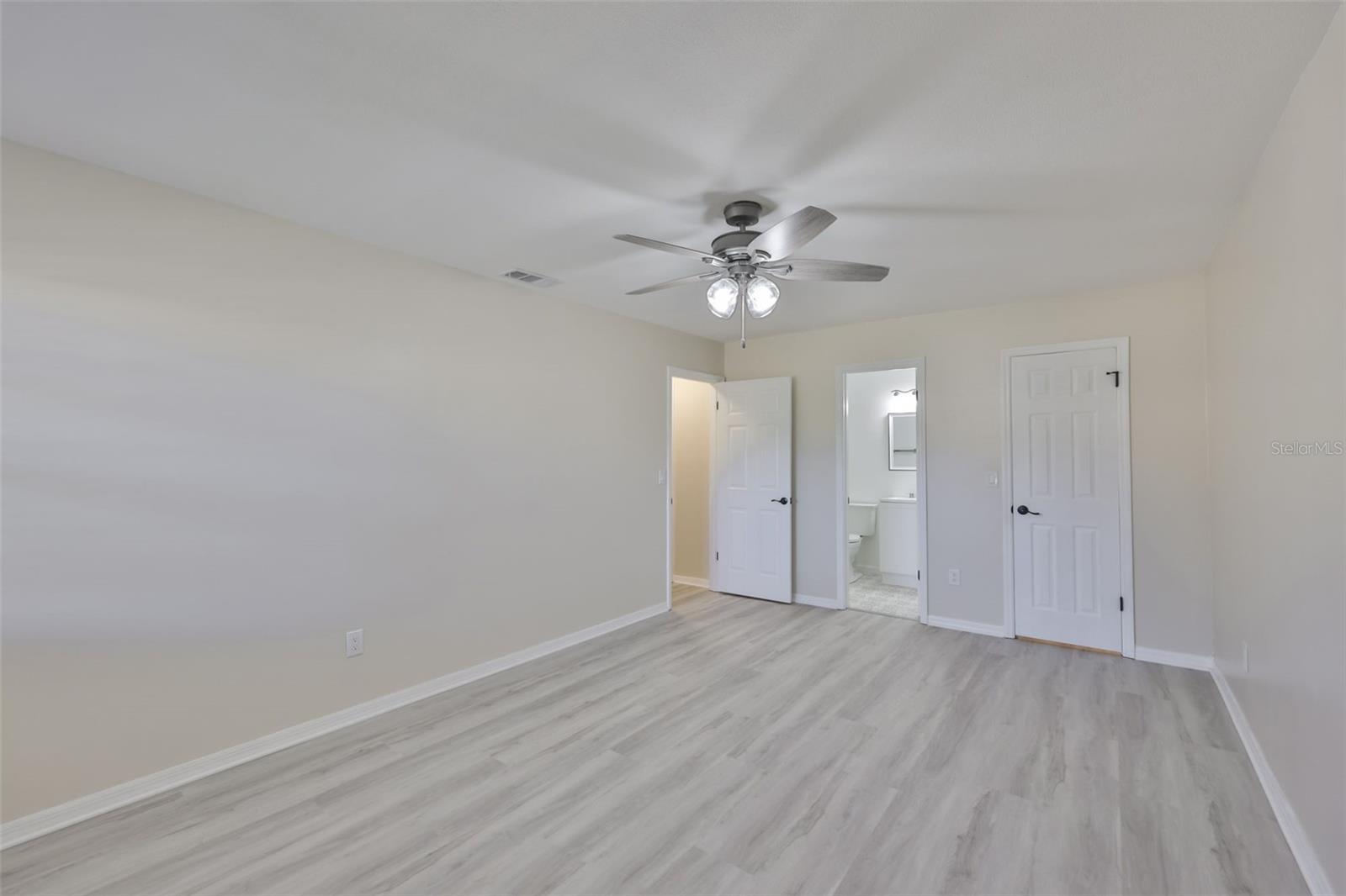 Image 31 of 98 For 1218 Haddington Circle 74