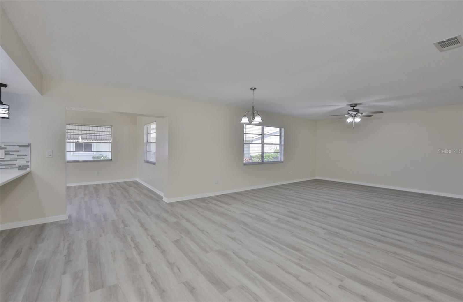 Image 7 of 98 For 1218 Haddington Circle 74