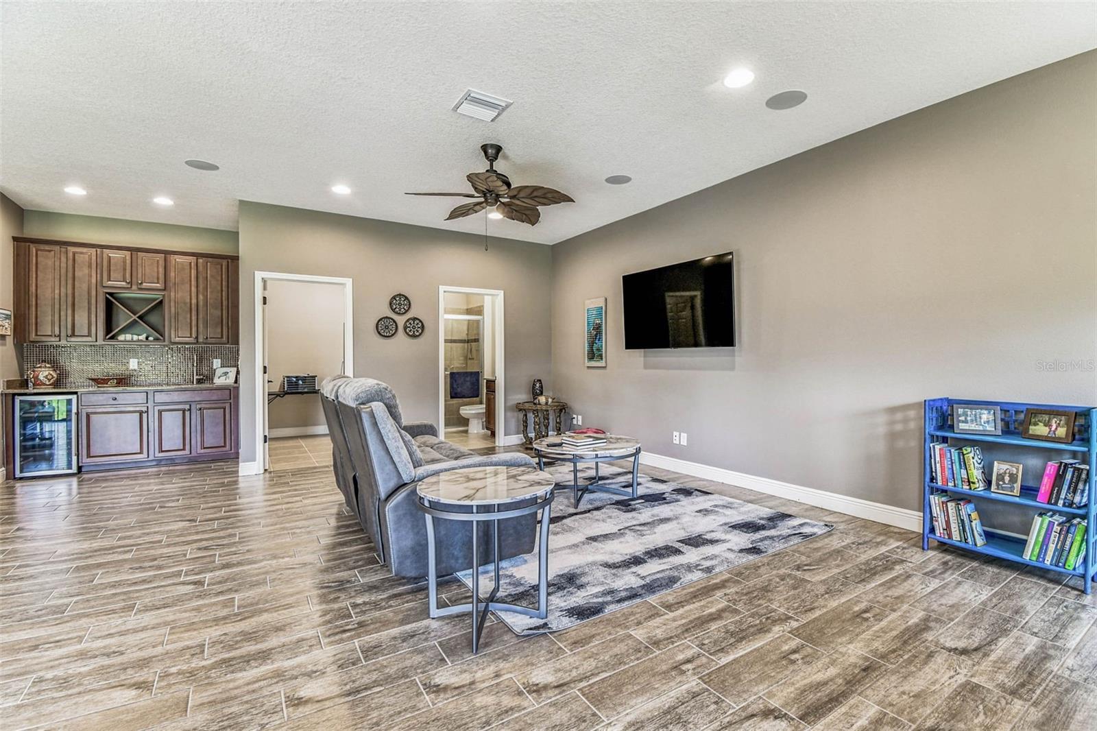 Image 39 of 91 For 1580 Lavello Lane