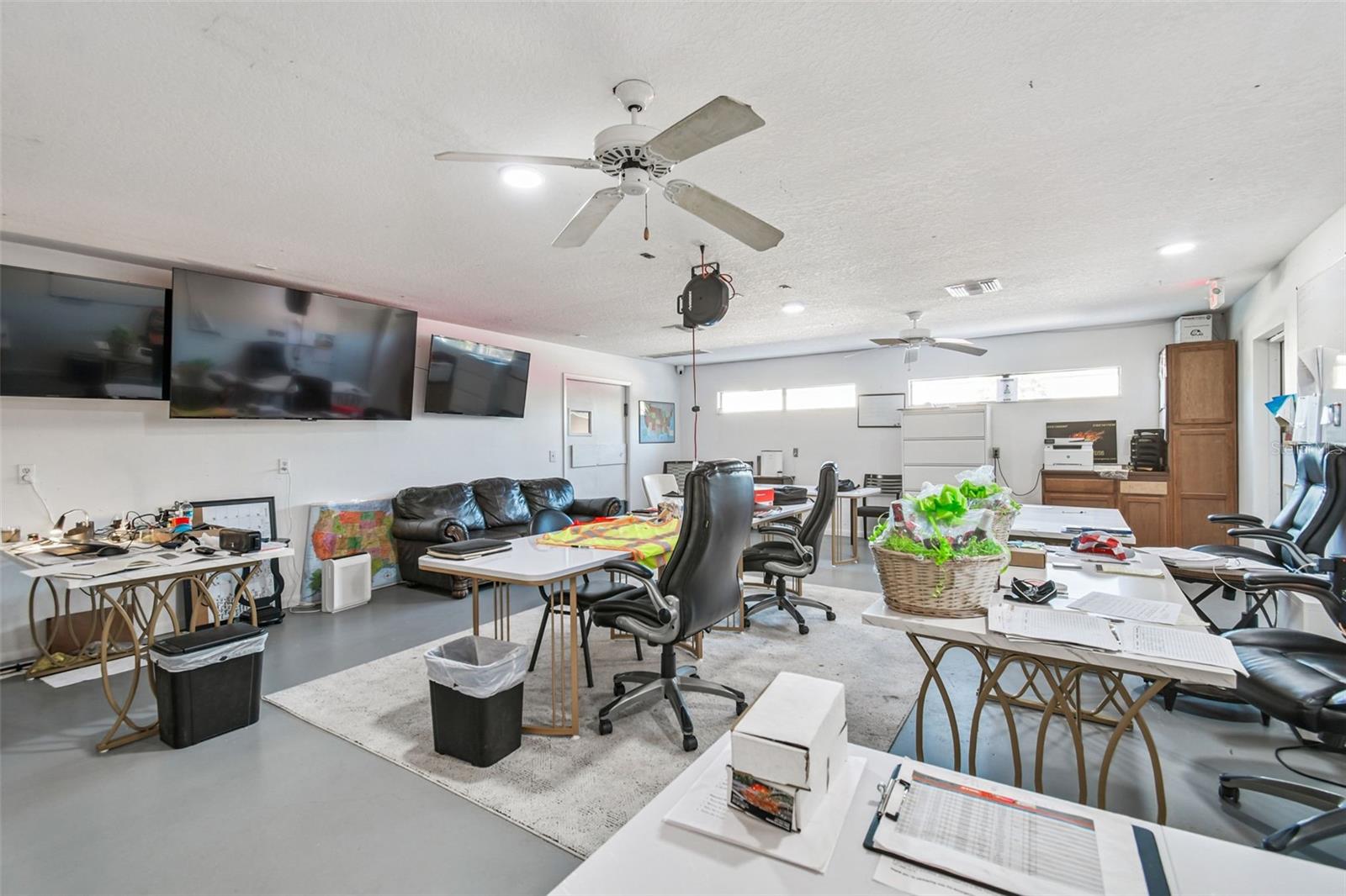 Image 10 of 43 For 6010 Wall Street