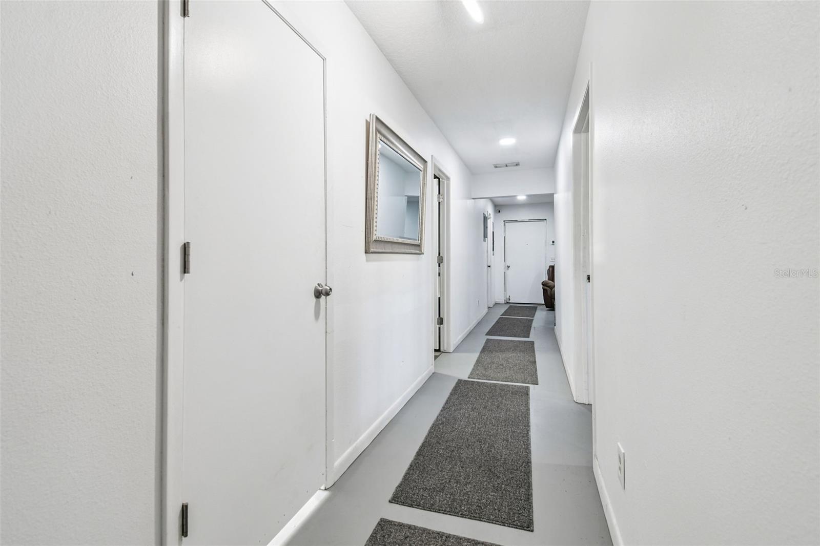 Image 6 of 43 For 6010 Wall Street