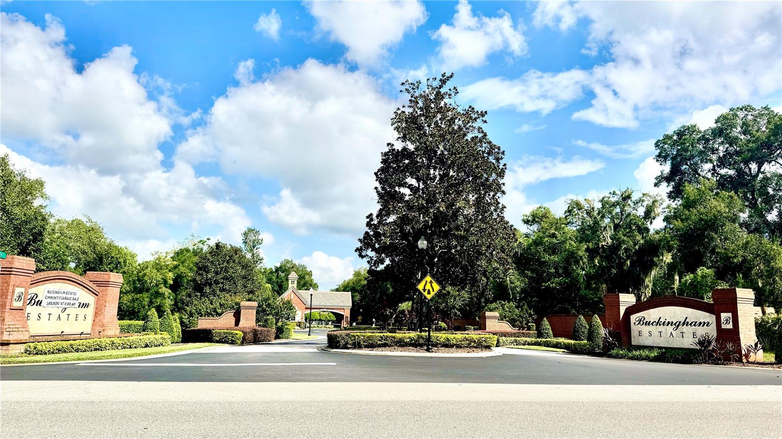 Image 34 of 44 For 6220 Hedgesparrows Lane