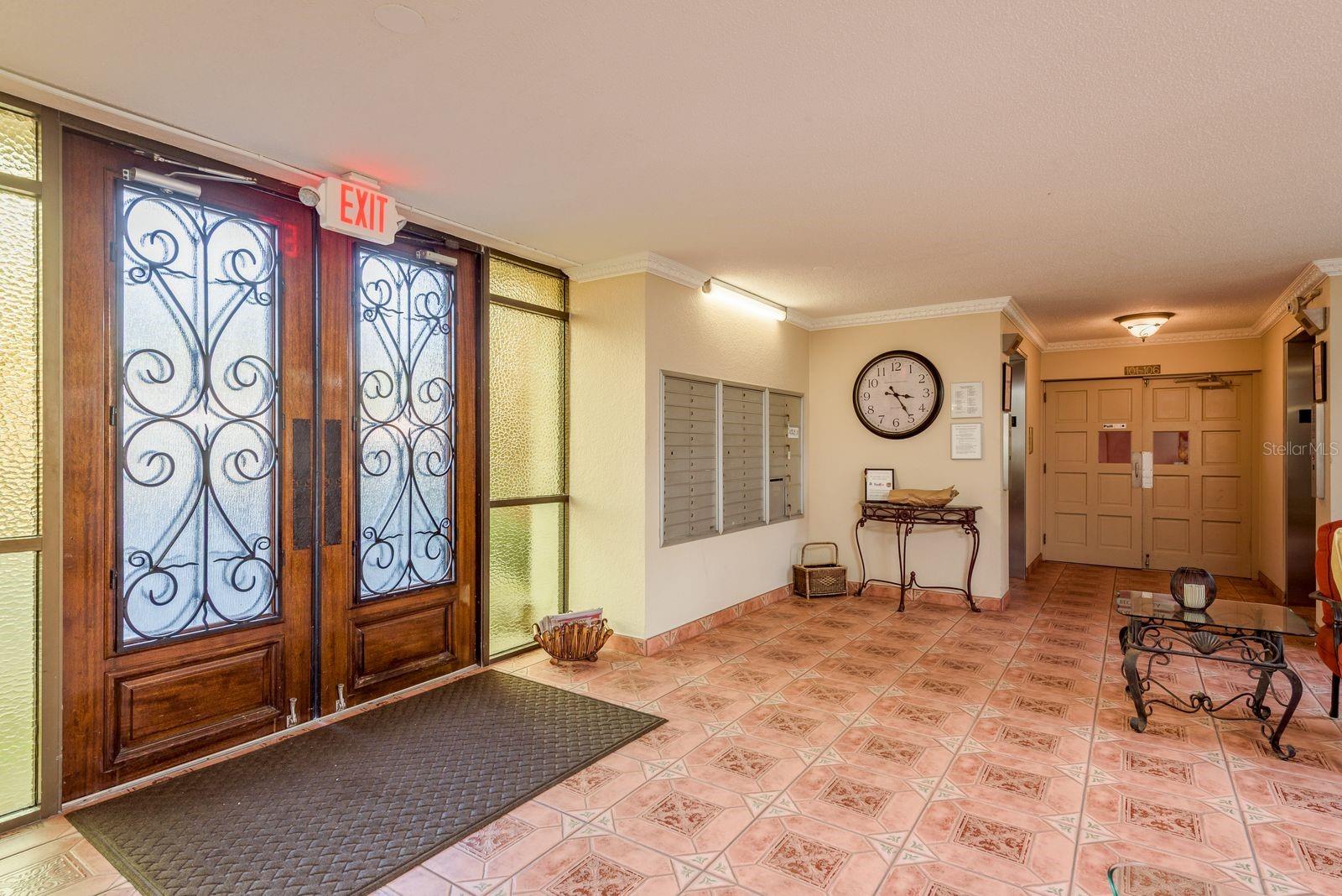 Image 24 of 34 For 2630 Pearce Drive 102