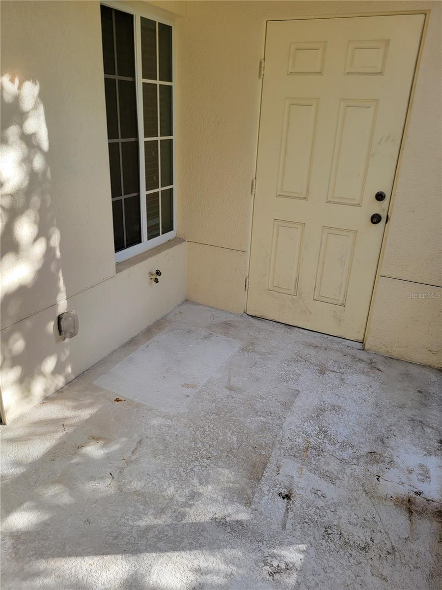 Image 10 of 30 For 335 Cape Harbour Loop 105