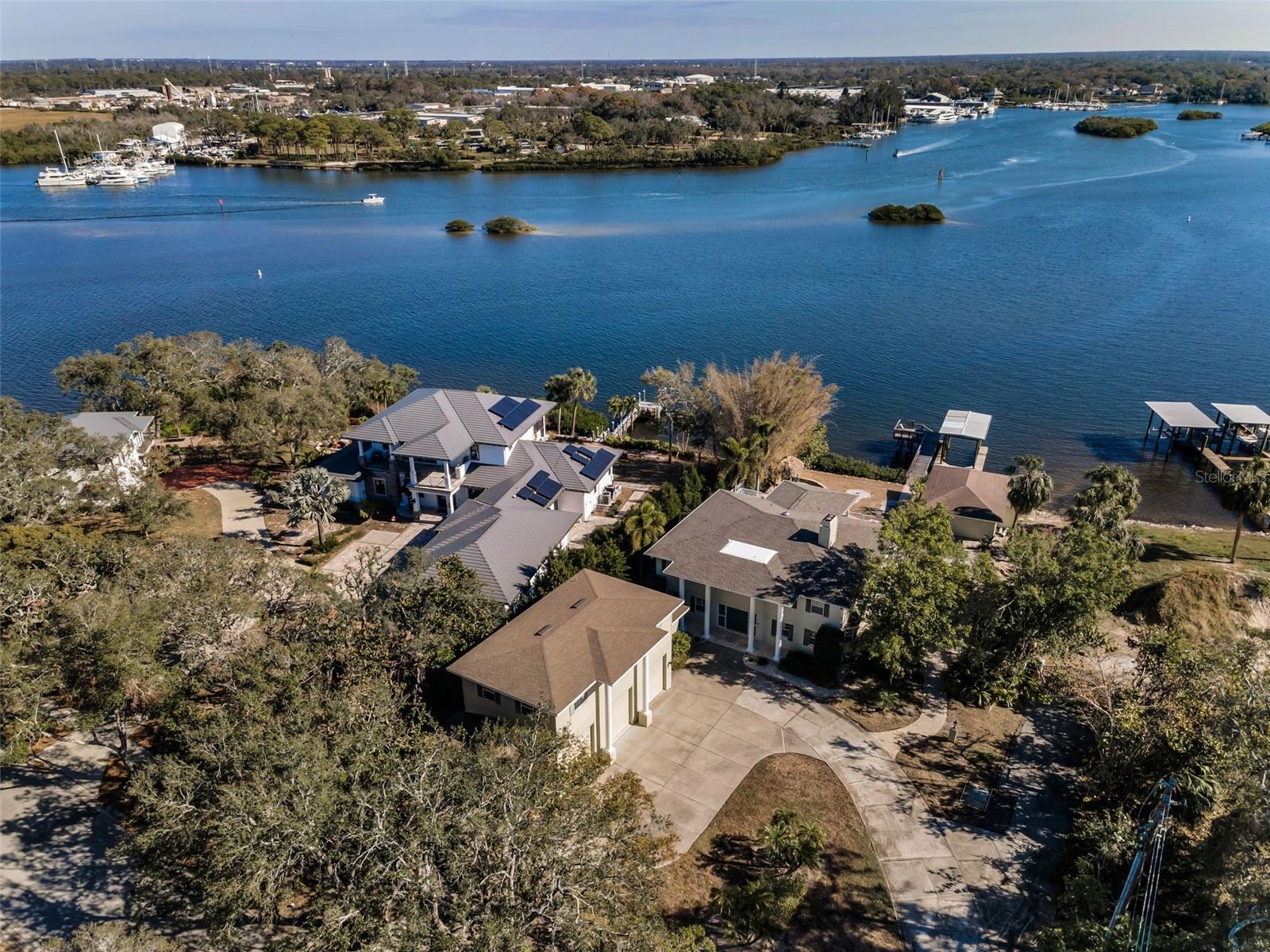 Image 11 of 99 For 1302 Belcher Drive