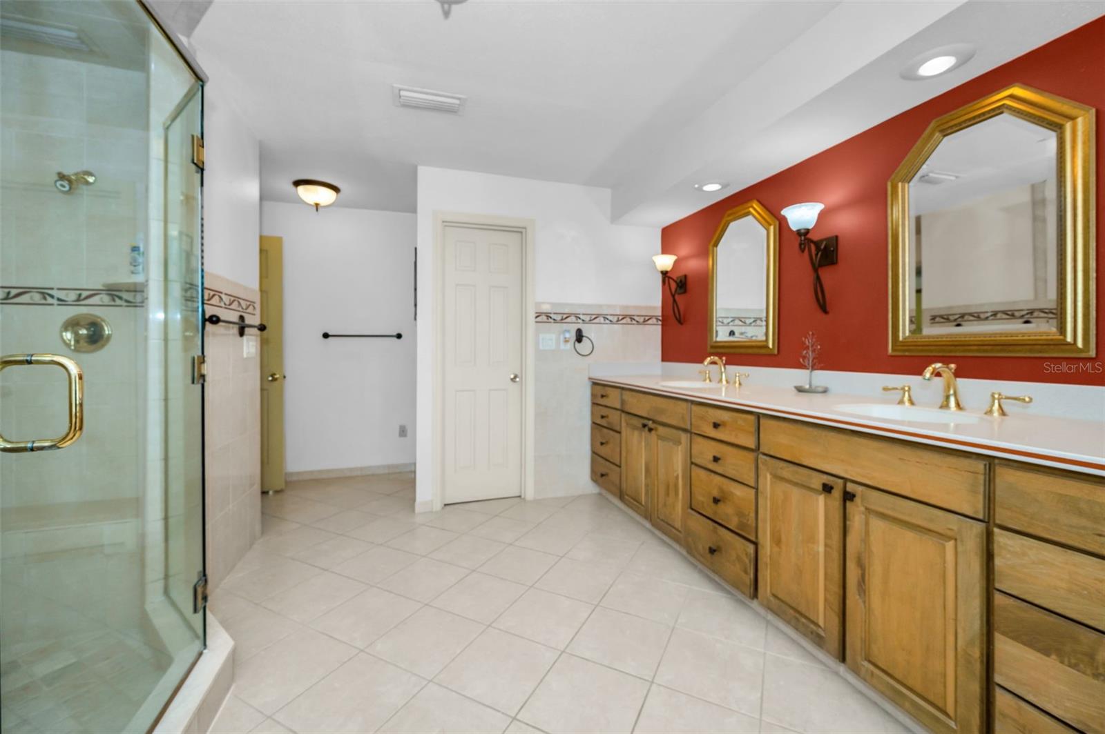 Image 50 of 99 For 1302 Belcher Drive