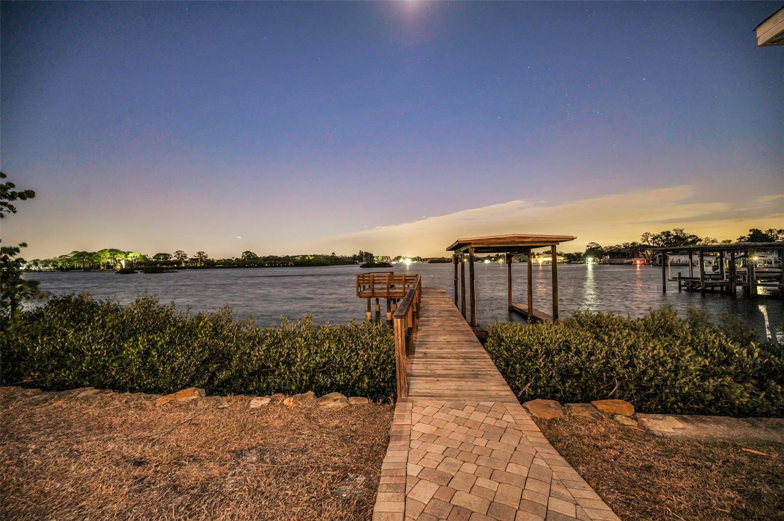 Image 6 of 99 For 1302 Belcher Drive