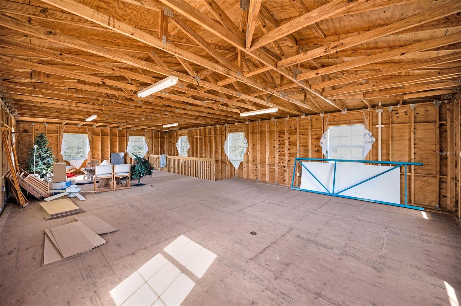 Image 73 of 99 For 1302 Belcher Drive