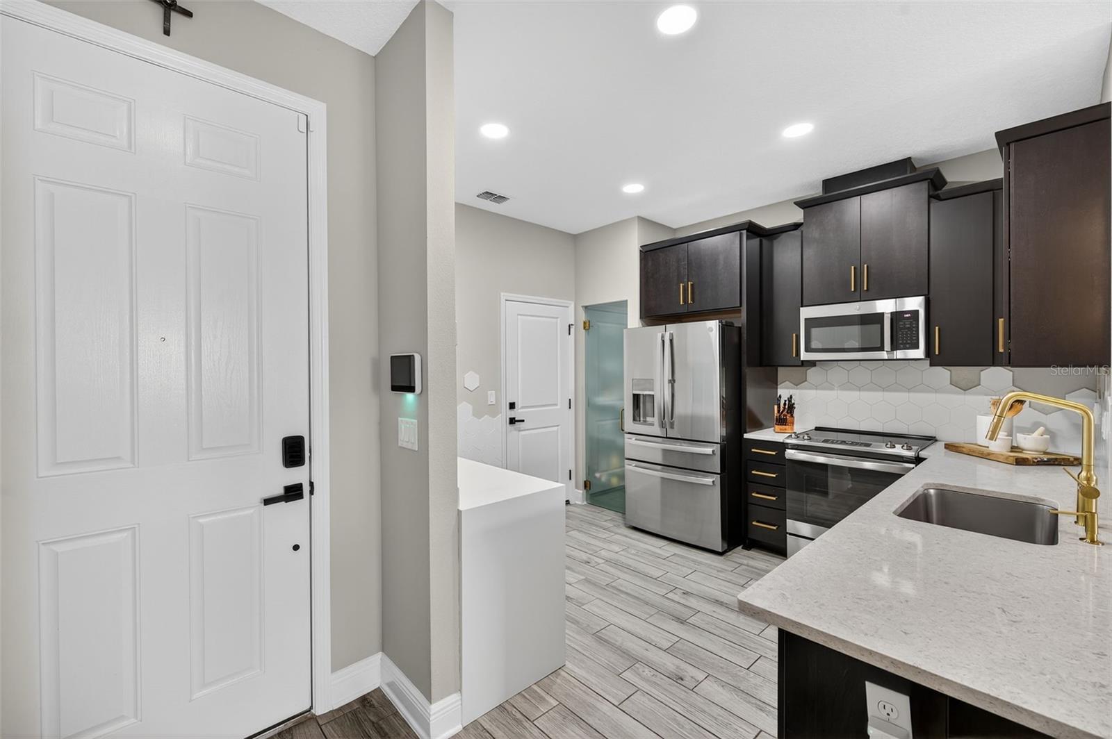 Image 4 of 45 For 2419 Foggy Creek Circle