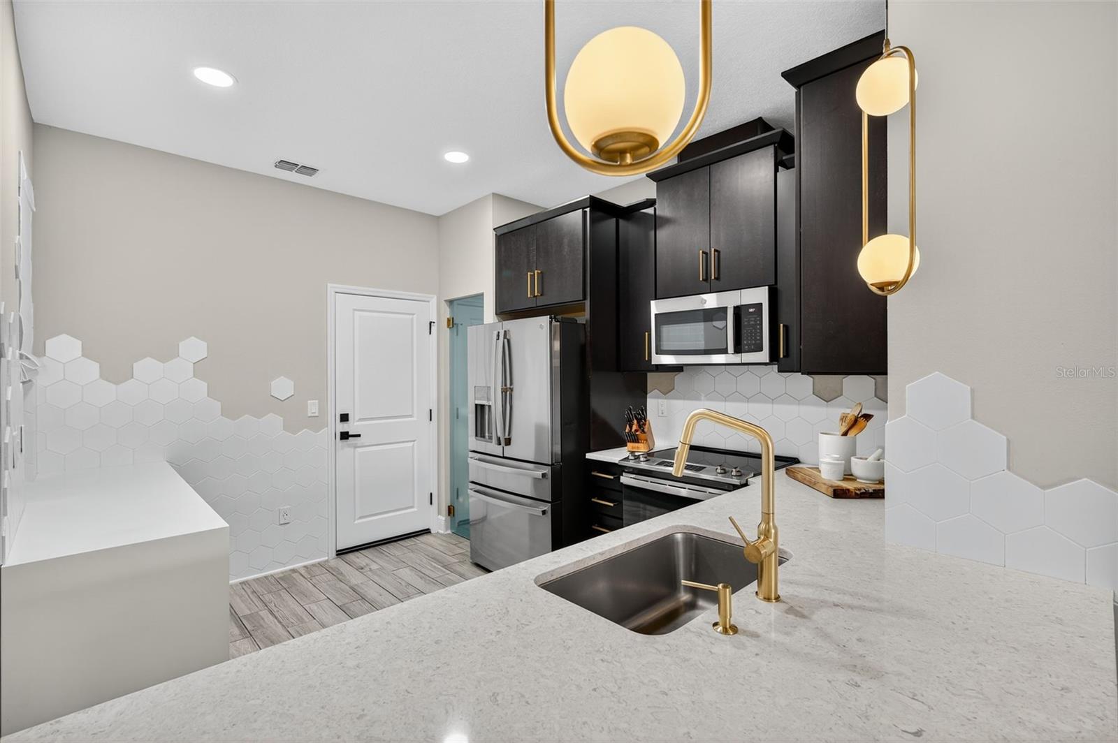 Image 7 of 45 For 2419 Foggy Creek Circle