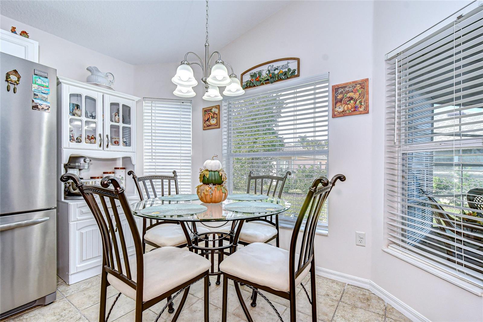 Image 10 of 38 For 10245 Buncombe Way