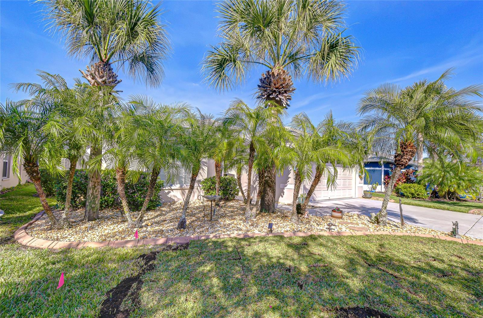 Image 2 of 38 For 10245 Buncombe Way