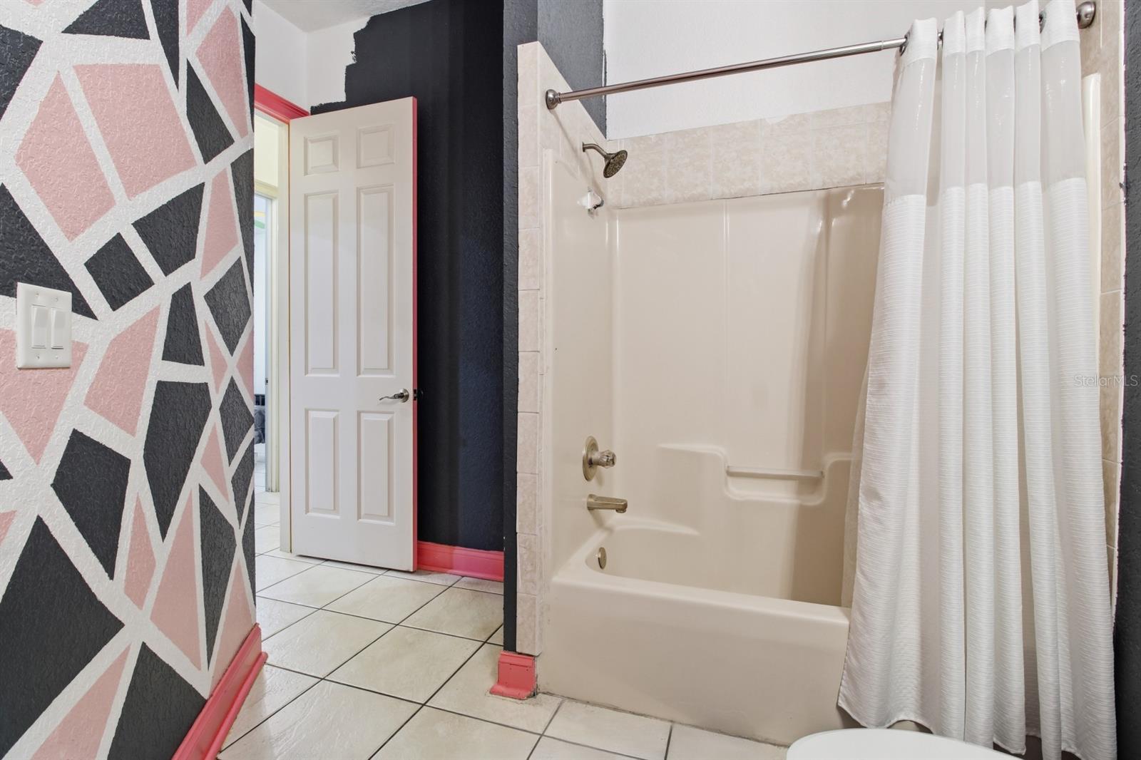 Image 33 of 43 For 1218 37th Street Nw