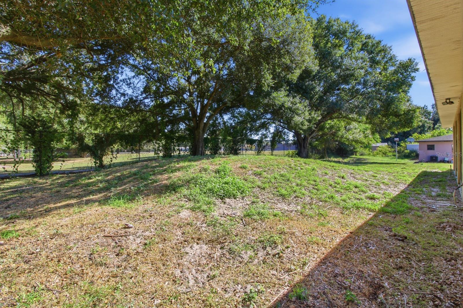 Image 40 of 43 For 1218 37th Street Nw