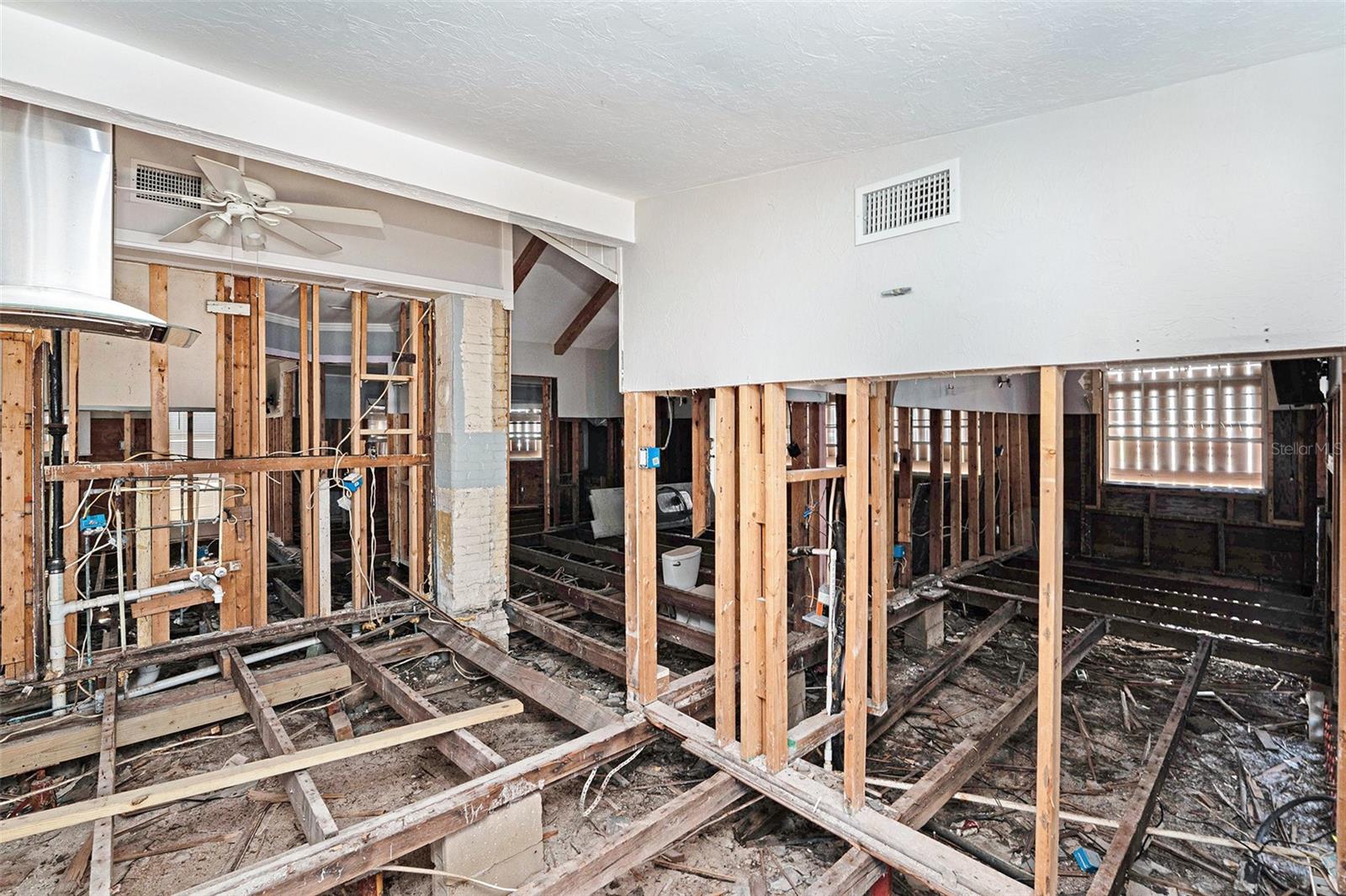 Image 10 of 35 For 125 95th Avenue