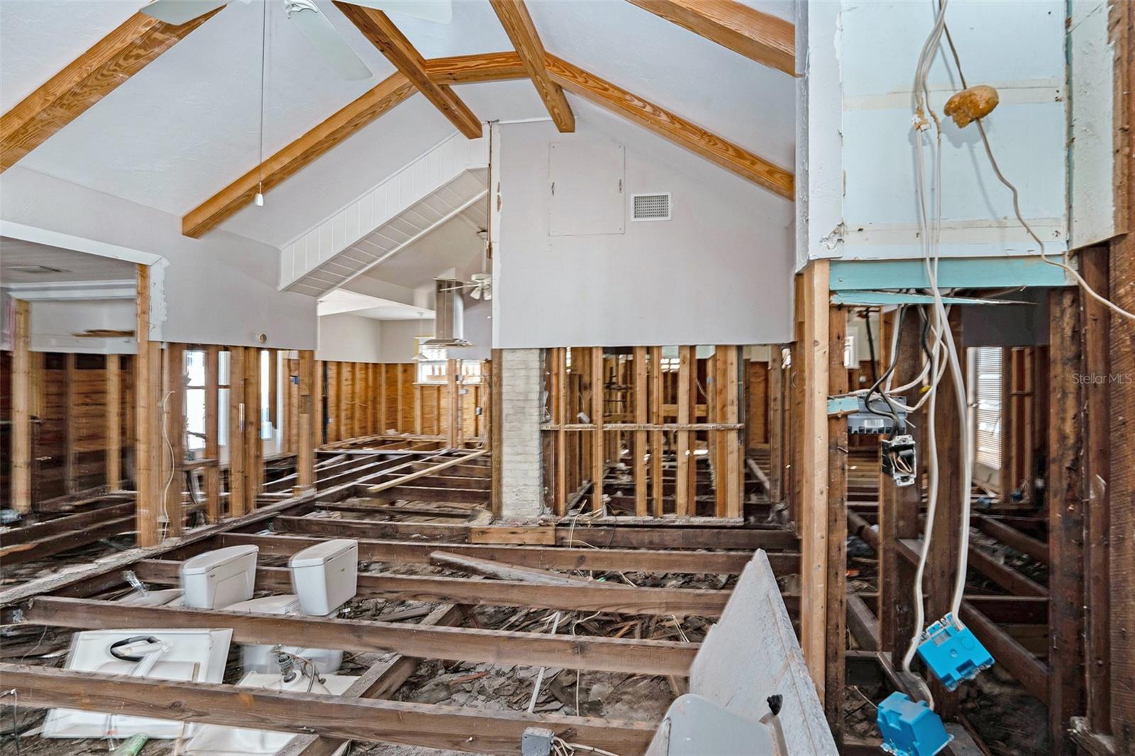 Image 12 of 35 For 125 95th Avenue