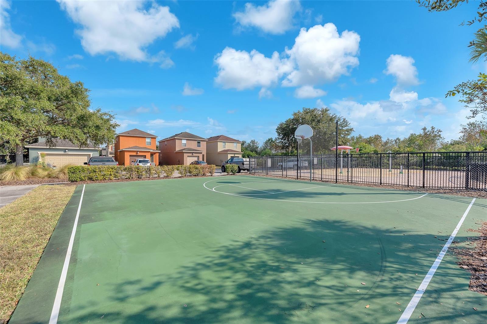 Image 29 of 40 For 9023 Sienna Moss Lane