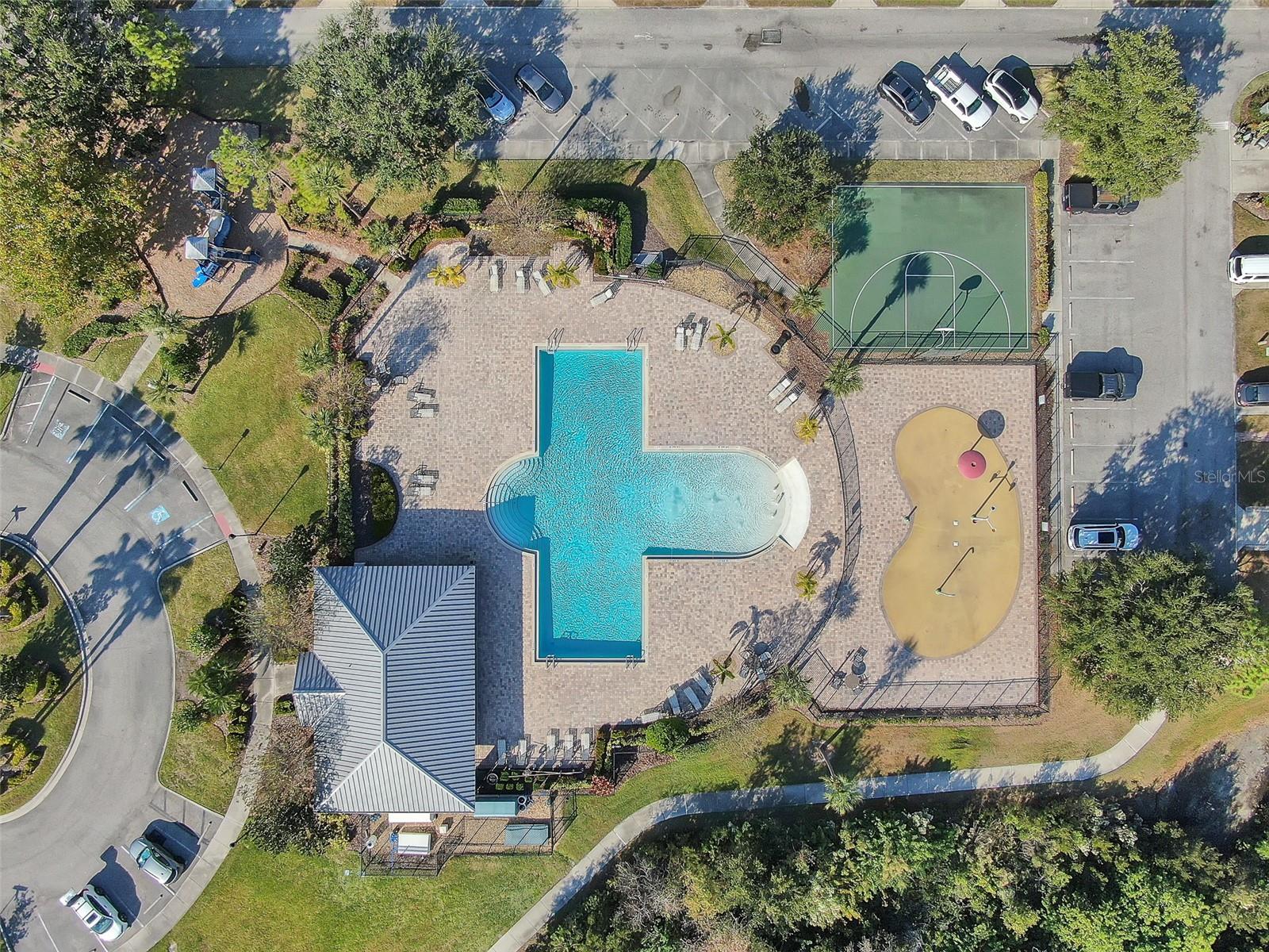 Image 32 of 40 For 9023 Sienna Moss Lane