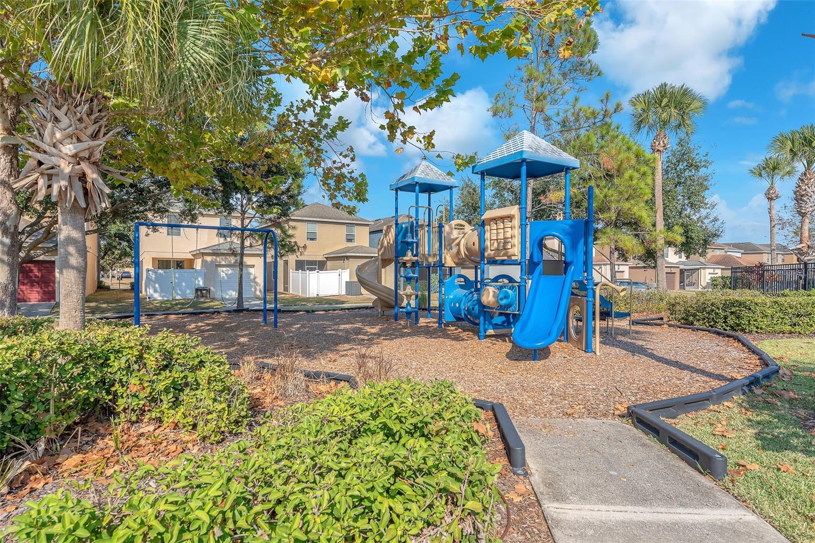 Image 37 of 40 For 9023 Sienna Moss Lane