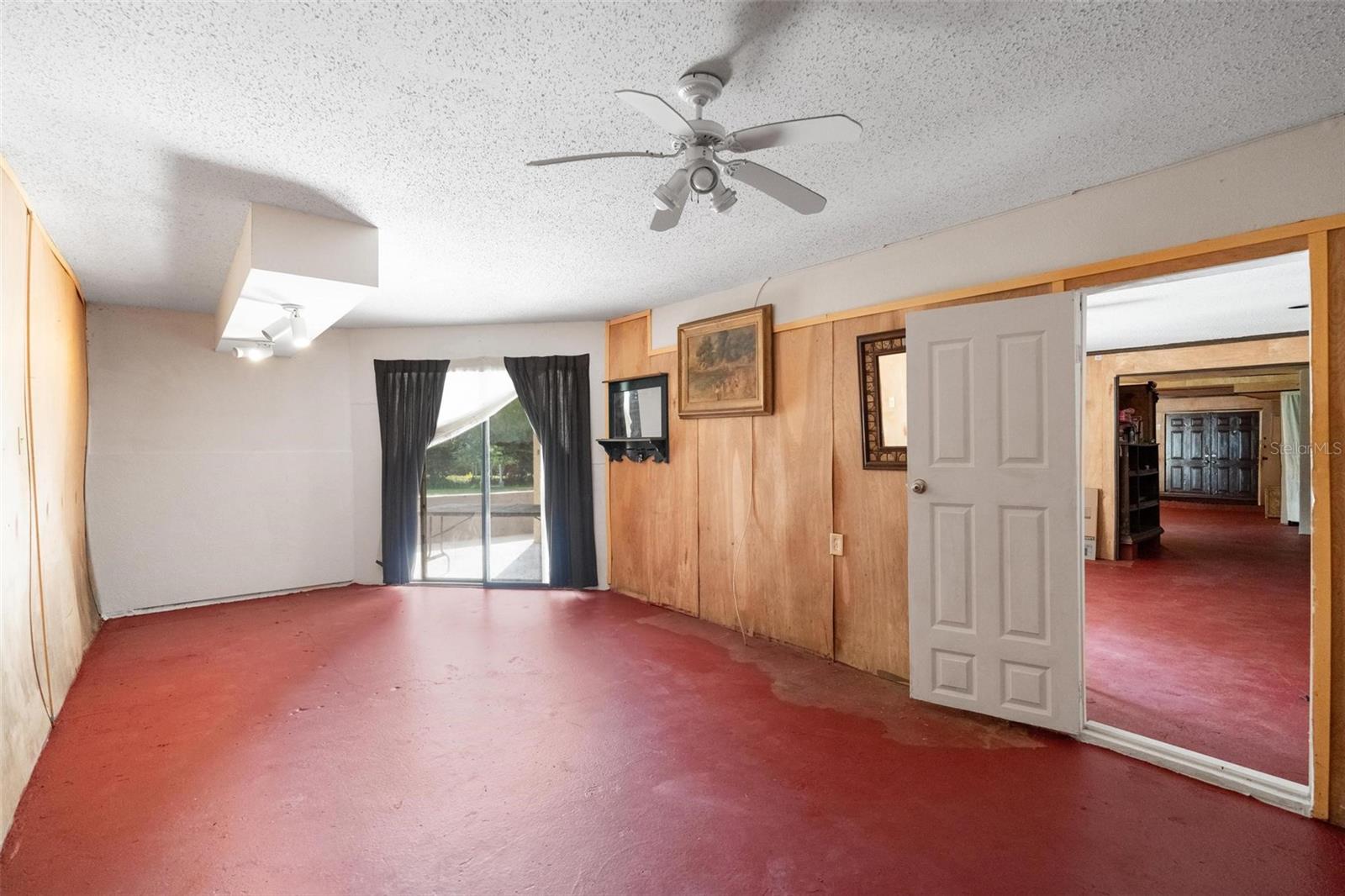 Image 31 of 42 For 1245 Curlew Road