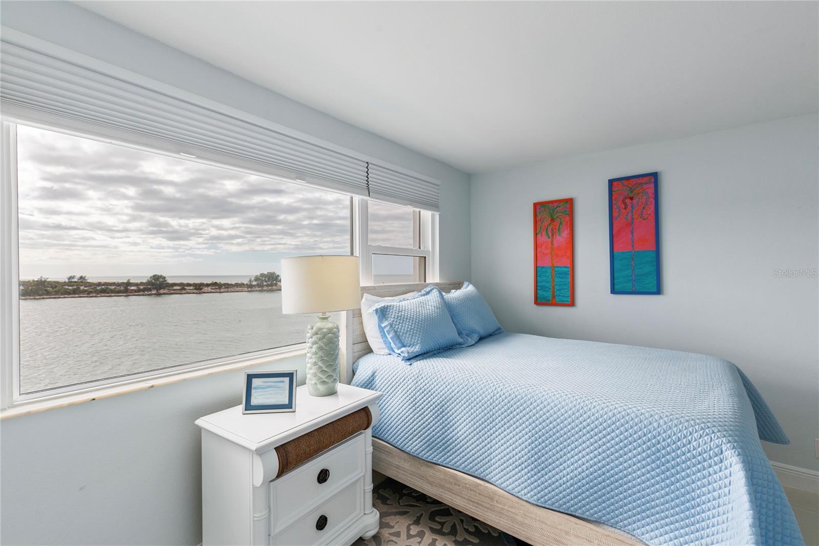 Image 33 of 53 For 675 Gulfview Boulevard 704