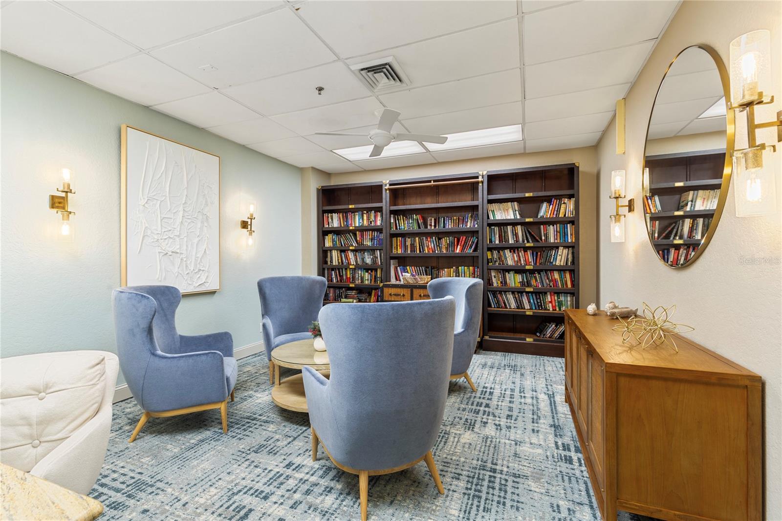 Image 44 of 53 For 675 Gulfview Boulevard 704